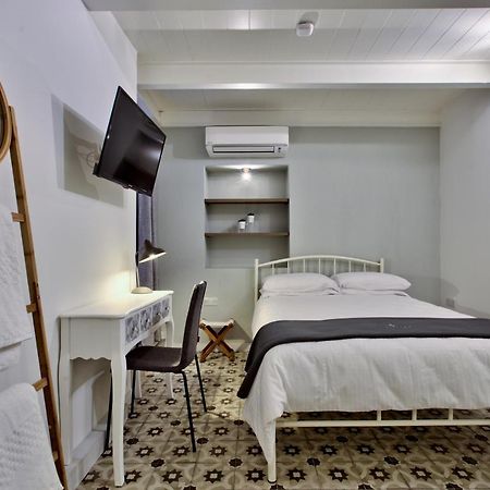 Chateau La Vallette - St. Elmo Suite Валета Екстериор снимка